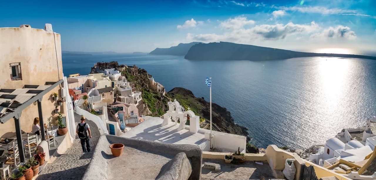 Best Restaurants in Oia, Santorini: Where to Eat by Area