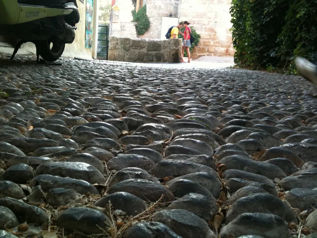 Best Restaurants in Rhodes Old Town: Where to Eat Well