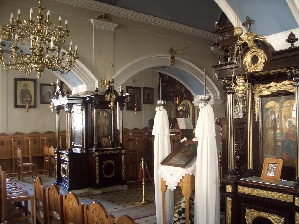 Four Martyrs Church Rethymno: Visiting Guide
