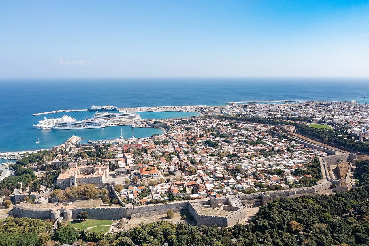 Rhodes Neighborhoods: 5 Area Guides