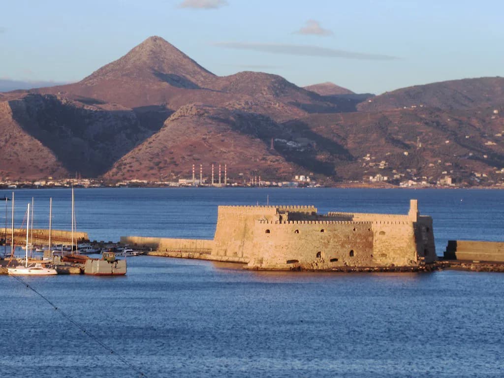 Koules Fortress, Heraklion: Plan Your Venetian Fort Visit