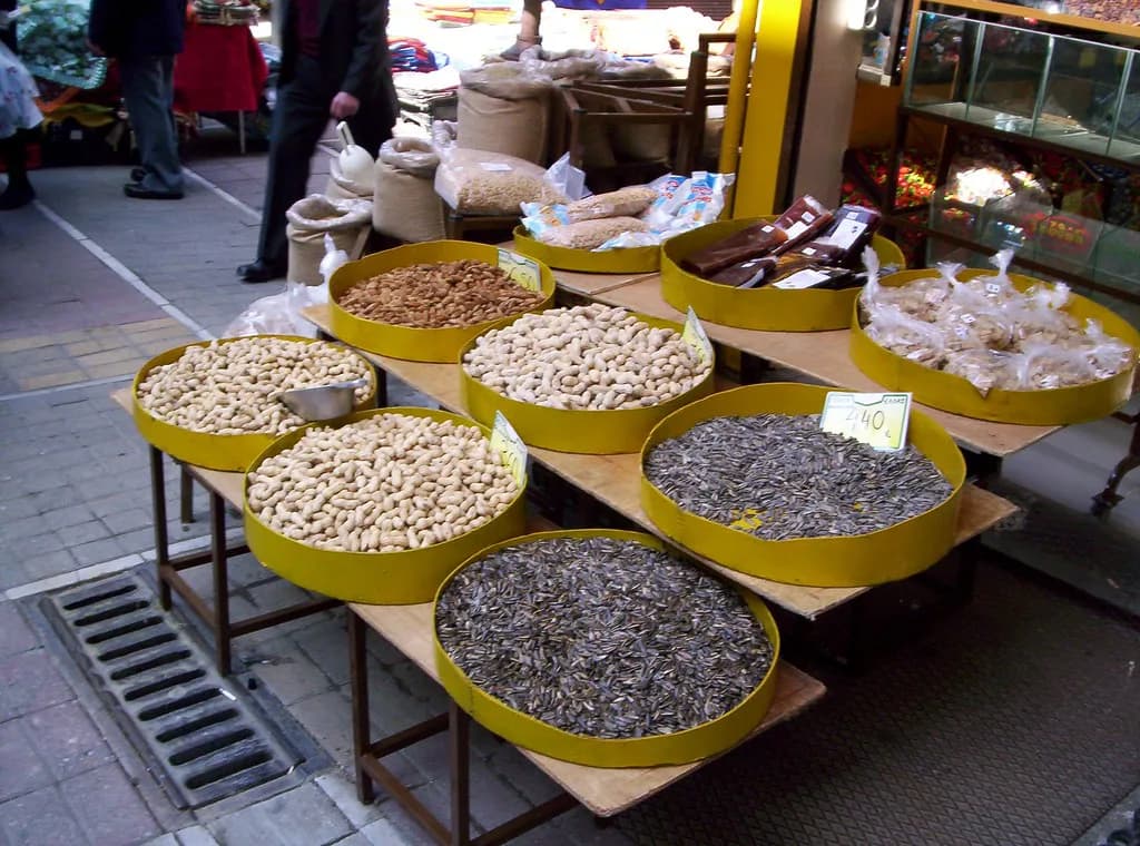 Modiano Market, Thessaloniki: What to See and Eat Inside