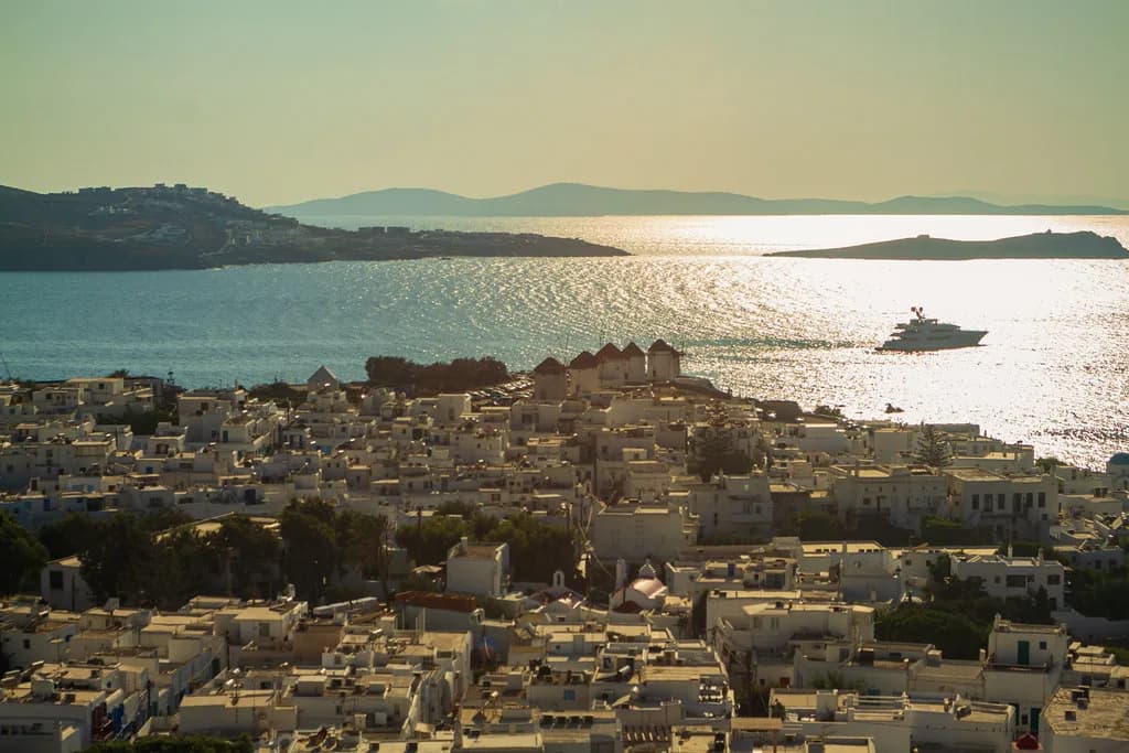Mykonos Beach Restaurants: A Beach-by-Beach Guide
