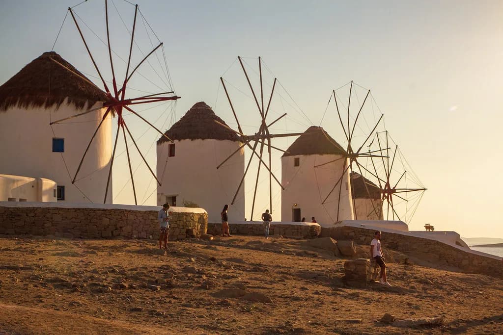 Mykonos Sunset Spots: Windmills, Little Venice and Timing