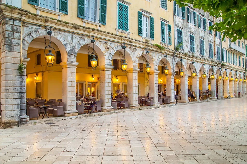 Corfu-Town-Liston-Square