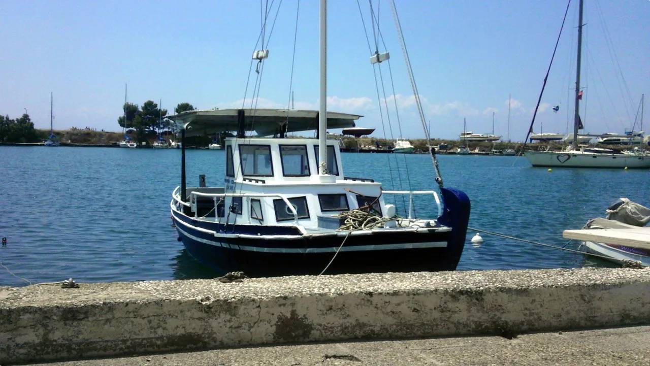 Small harbour at "Erotikos Mare" cafe-bar, Thessaloniki