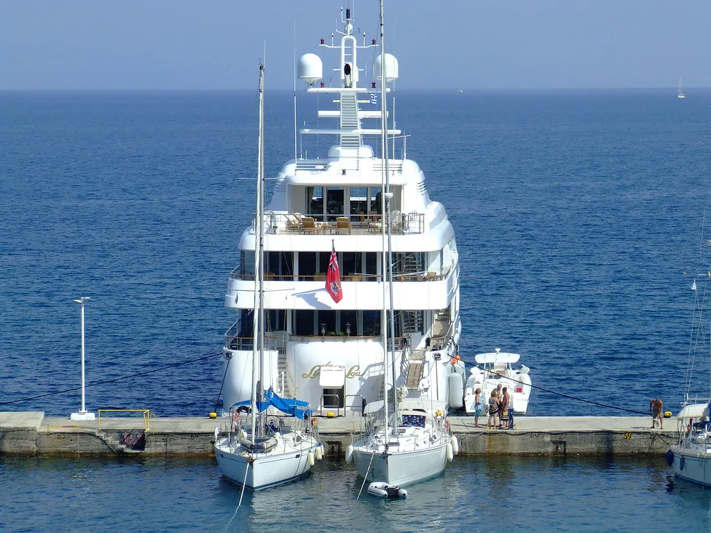 Linda Lou - Corfu Harbour