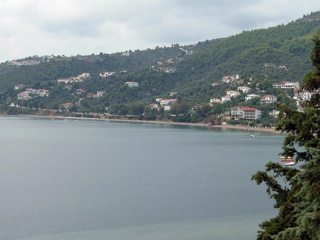 09 View from old town, Greece